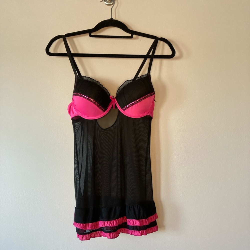 Hot Pink Black Baby Doll Nightie Bra Top M Sexy Nightgown Lace.